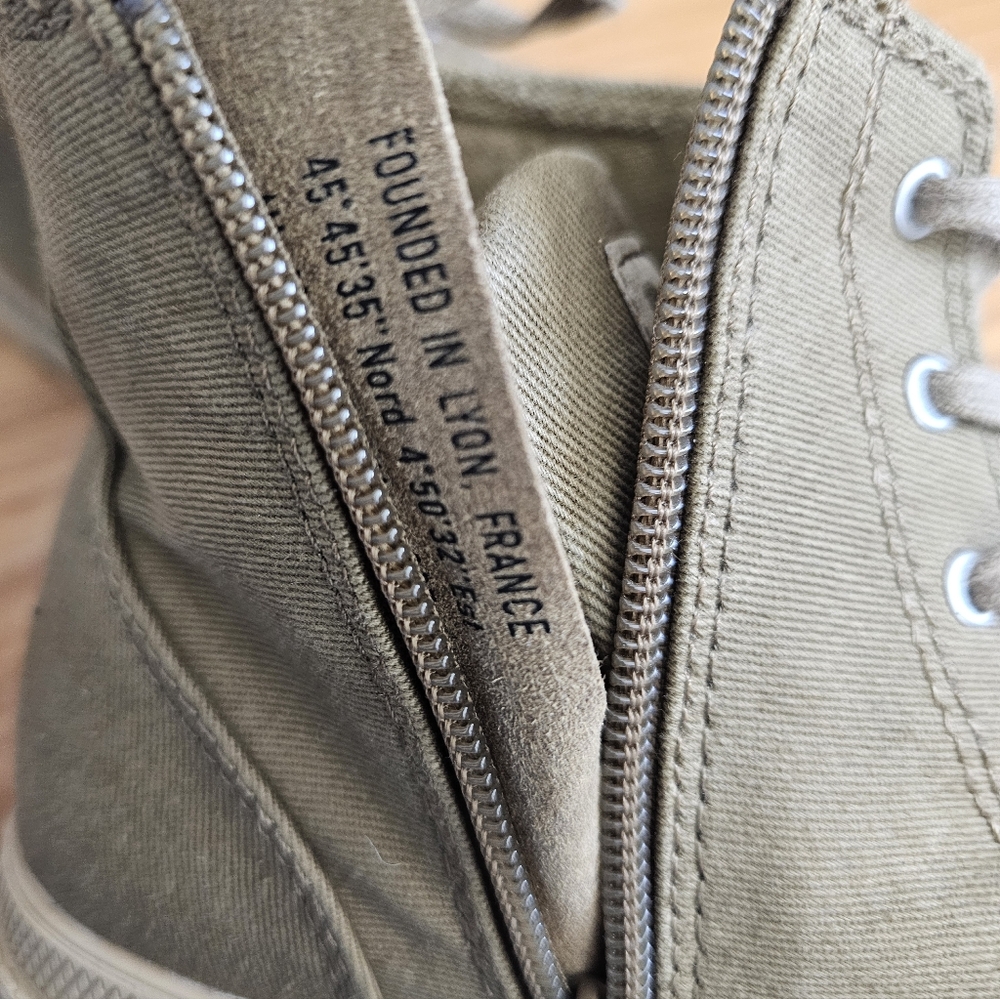 Palladium Olive Colored Canvas Ankle Boots. Size US 7 - Picture 7 of 7